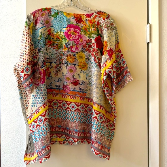 Johnny Was Silk Floral Luana Short Sleeve Tunic Blouse Top - Picture 4 of 16